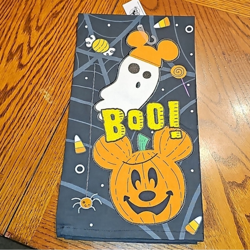Disney Halloween Mickey Jack-o'-Lanterns Ghosts Boo Kitchen Towel